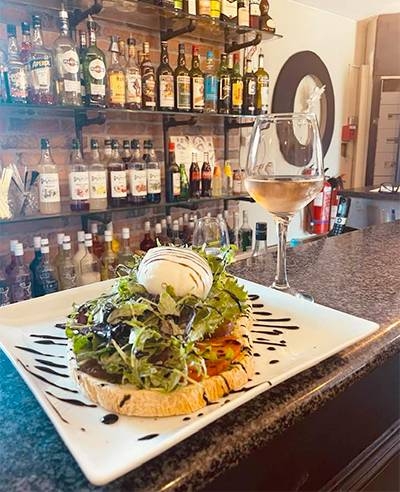 Le restaurant - La Storia - Restaurant Saint-Alban-de-Roche - Restaurant Four